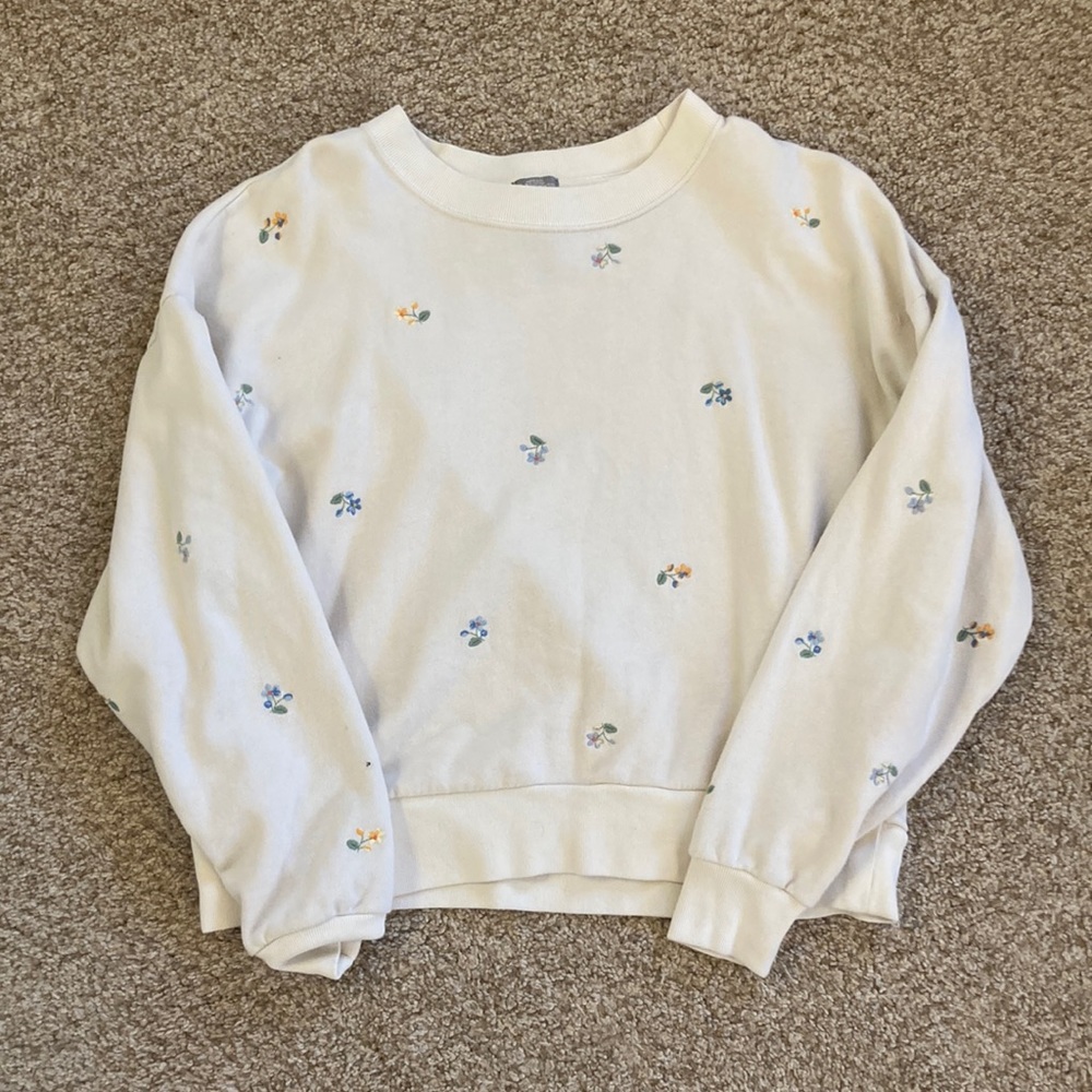 Gap Floral Embroidered Sweatshirt- Size M
